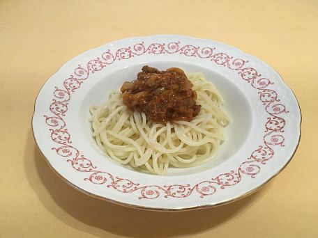Jednoduché špagety s hovězím masem